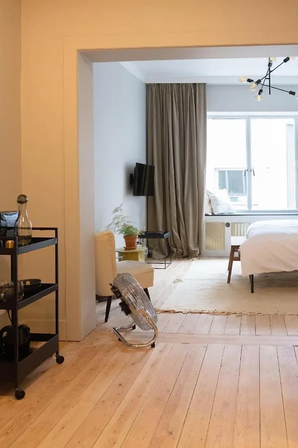 Kalande Hotel Gent 0*,